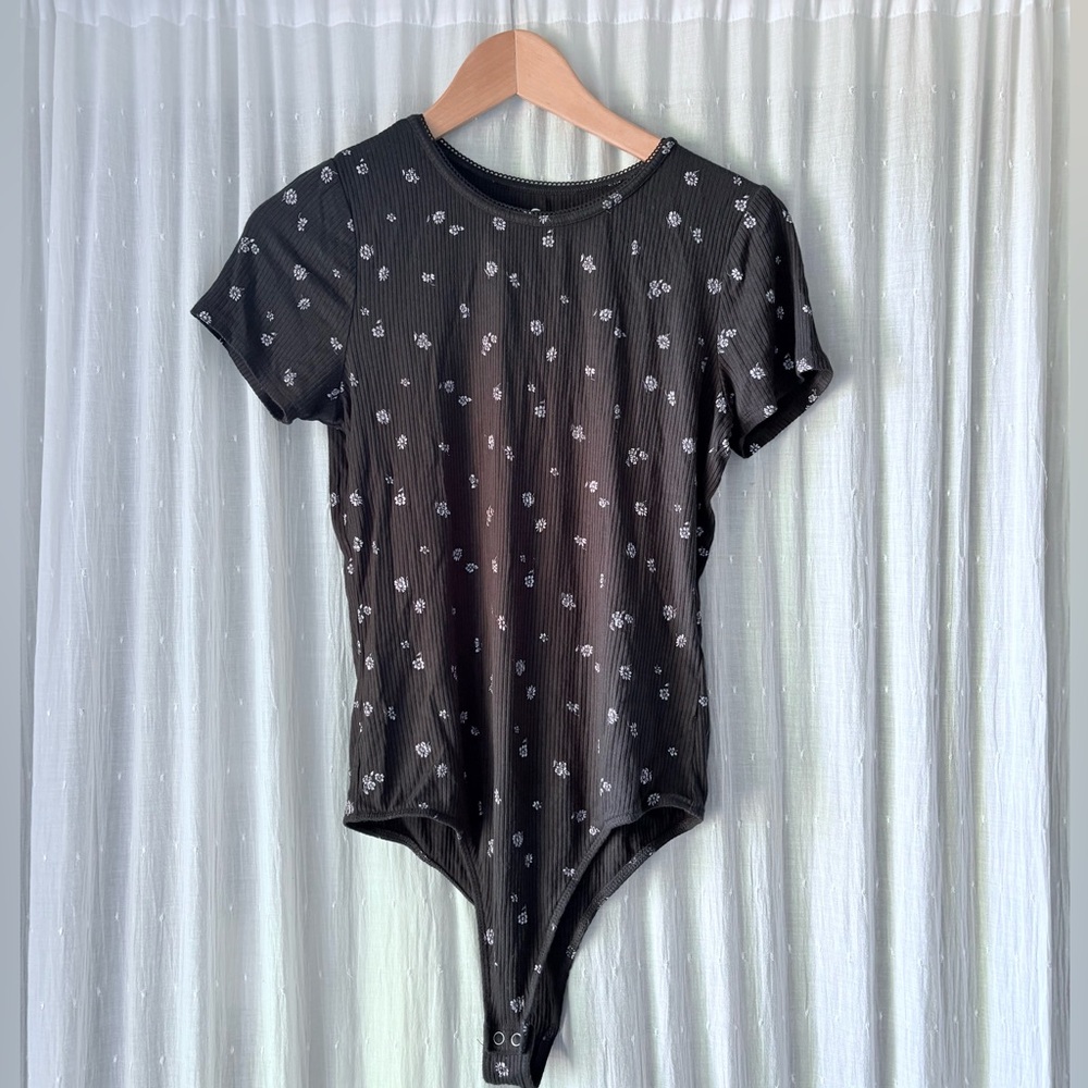 Hollister Black Floral Ribbed Bodysuit
